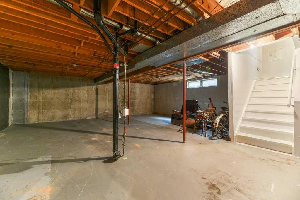Basement Wet Bar — before