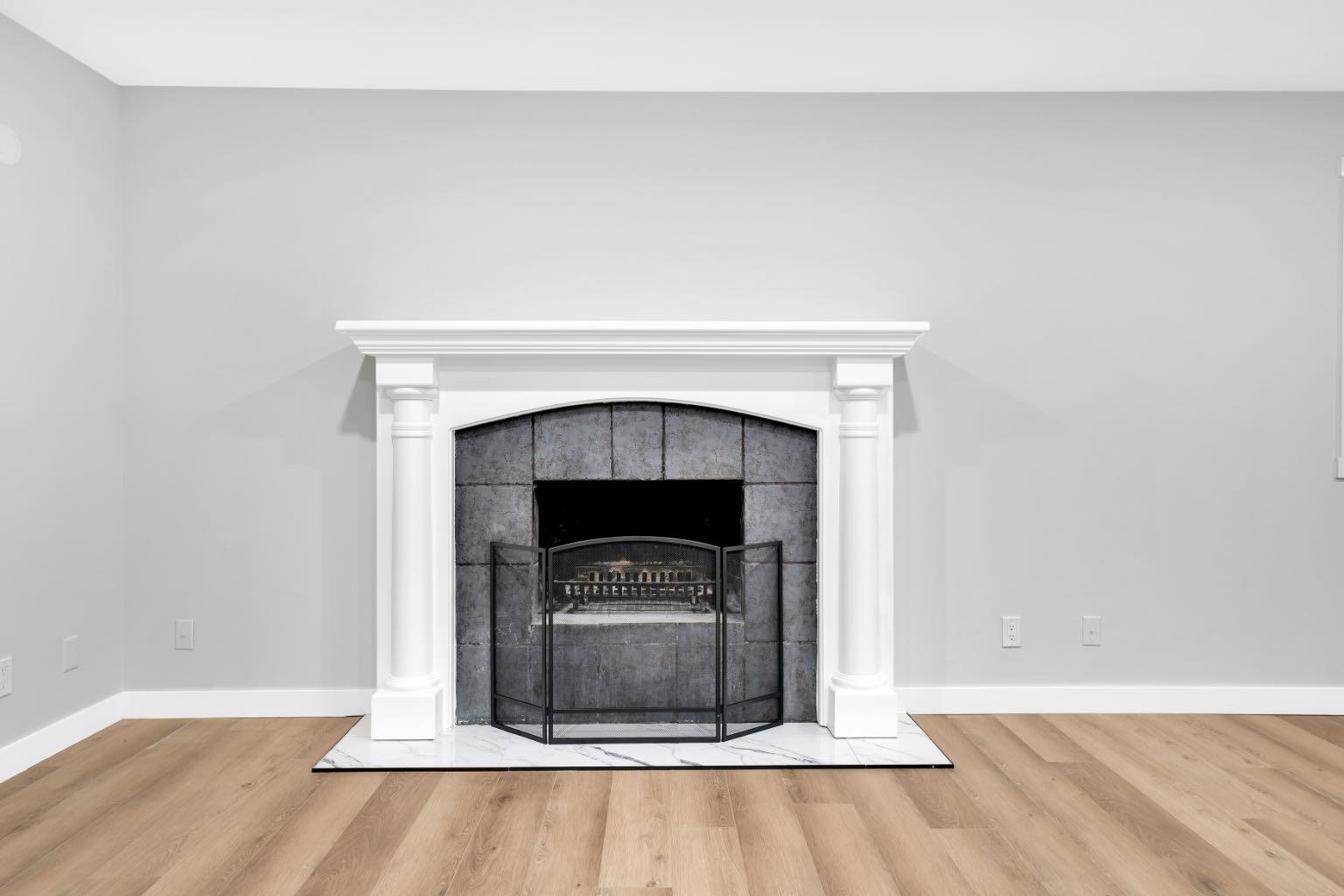 Living Room & Fireplace